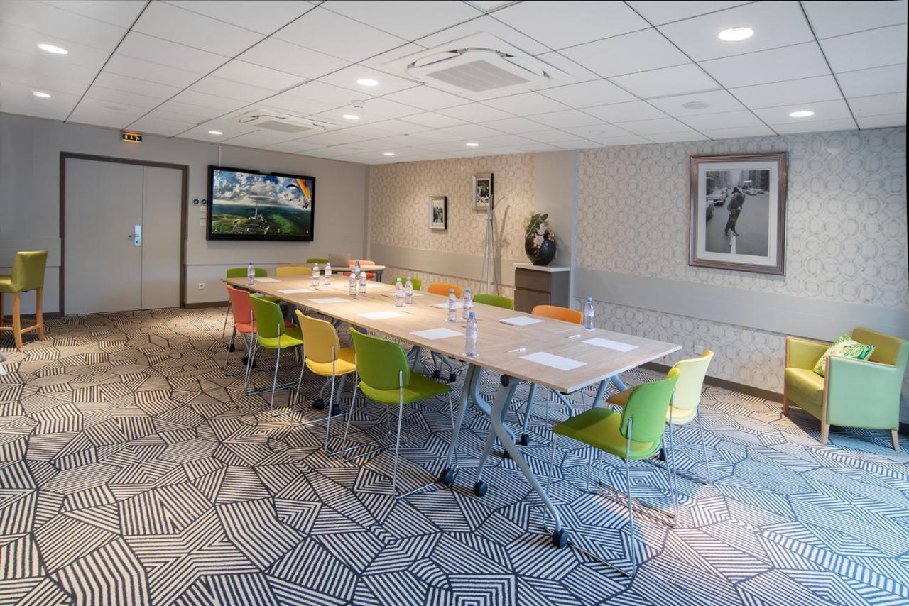 Ibis Styles Clermont-Ferrand Aeroport Ξενοδοχείο Εξωτερικό φωτογραφία