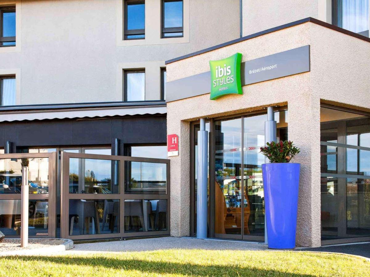 Ibis Styles Clermont-Ferrand Aeroport Ξενοδοχείο Εξωτερικό φωτογραφία