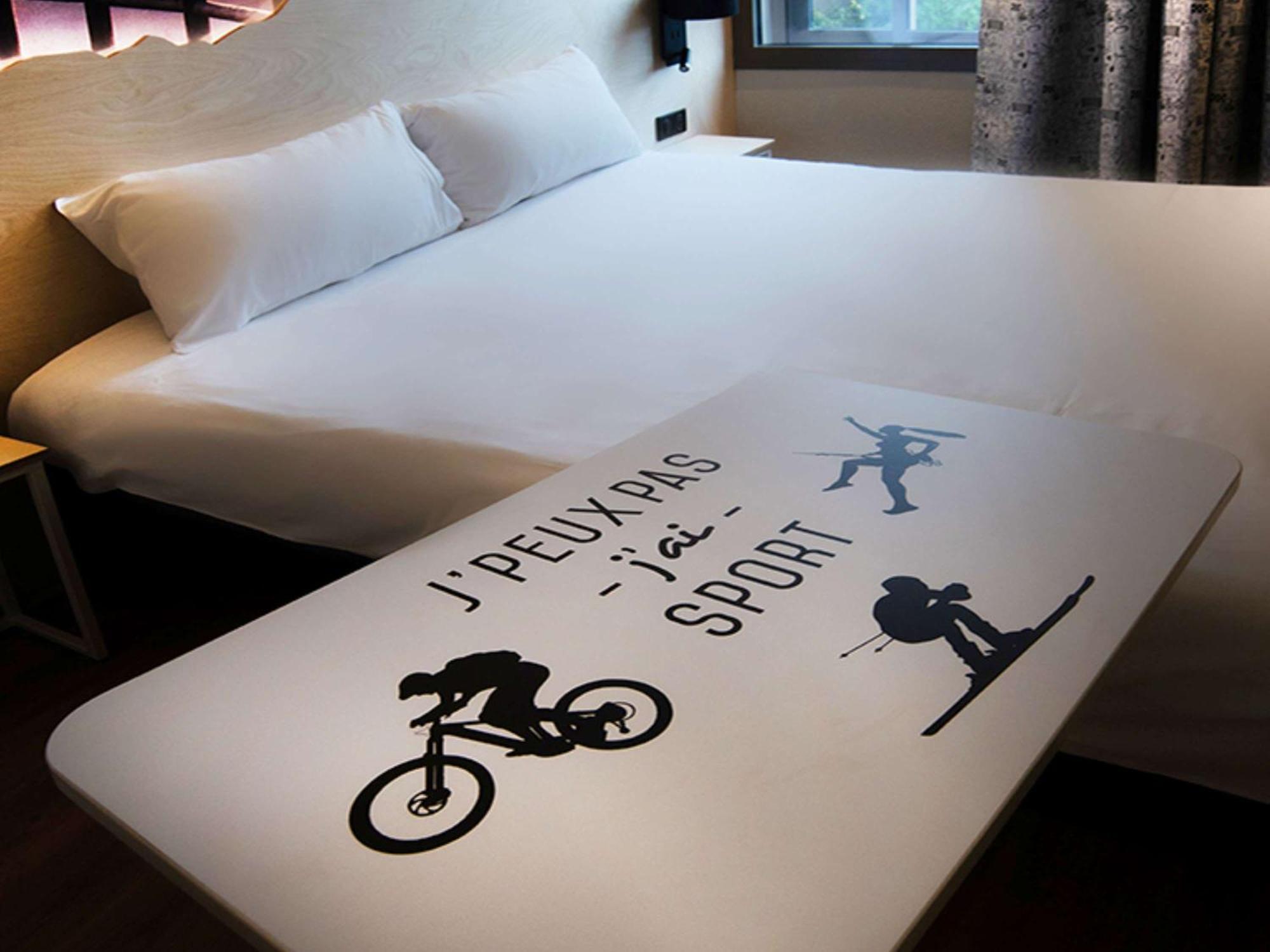 Ibis Styles Clermont-Ferrand Aeroport Ξενοδοχείο Εξωτερικό φωτογραφία